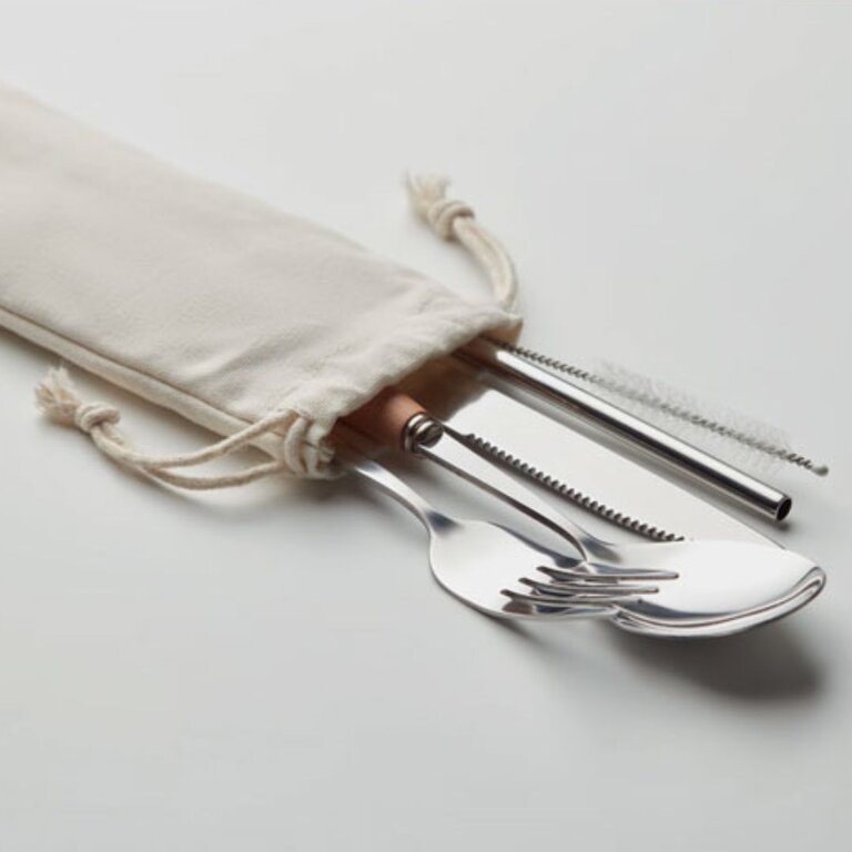 Set de couverts personnalisé avec pochette - Coukine | pandacola - 1