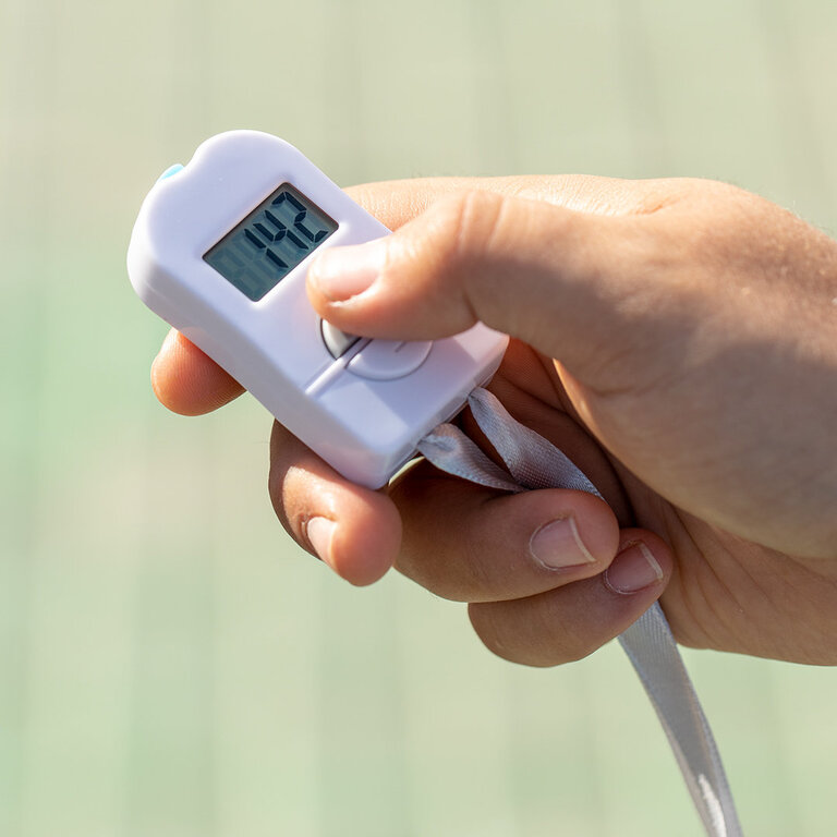 Compteur digital publicitaire avec tour de cou - Dolim | pandacola - 1