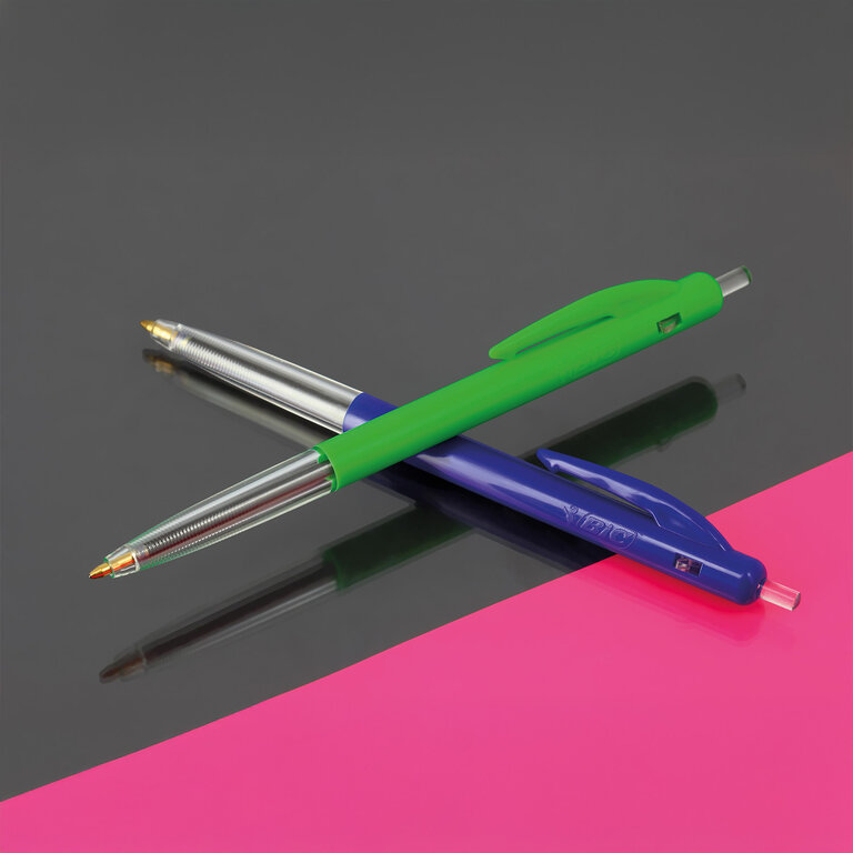 Stylo bille rétractable BIC® personnalisé - M10 Clic | pandacolach - 3