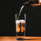Verre à pinte personnalisé 56cl réutilisable | pandacolach - thumb - 1
