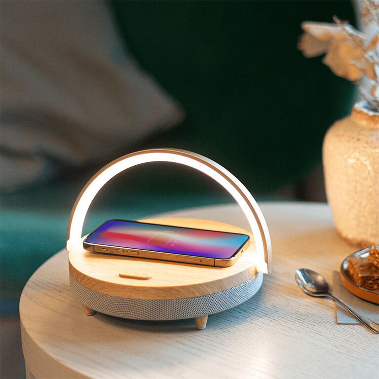 Enceinte LED personnalisable et chargeur induction fast charge - Utena | pandacola