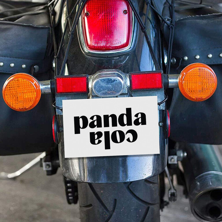 Cache-plaque d’immatriculation de moto en PVC à personnaliser | pandacolach
