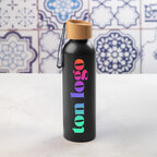 Bouteille personnalisable en aluminium recyclé avec bouchon en bambou et dragonne assortie 600 ml - Hasouaf Color | pandacolach - thumb - 3