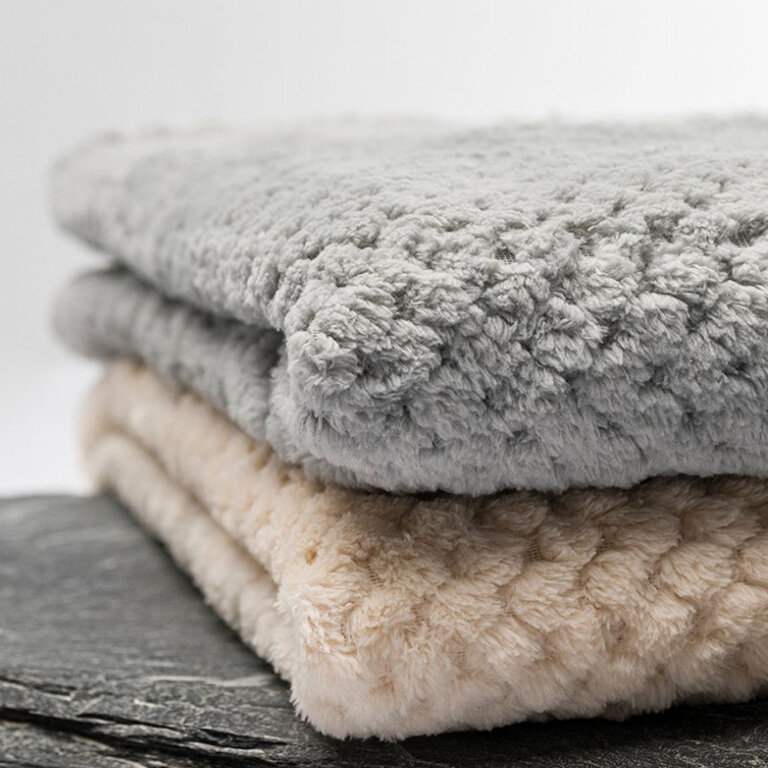 Plaid personnalisé en polyester de 110 x 160 cm avec ruban - Mango | pandacola - 3