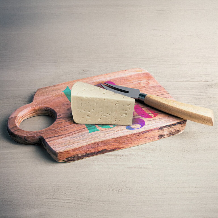 Planche à découper personnalisée en bois d'acacia arrondis - Bauda | pandacolach