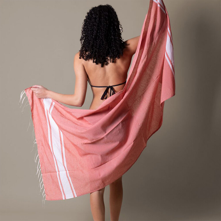 Fouta personnalisable en coton recyclé 170 gr/m² avec frange - Maeva | pandacola