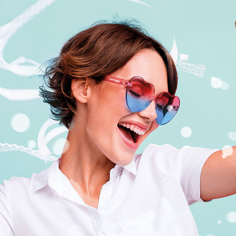 Lunettes de soleil personnalisables en forme de cœur - Lovely | pandacola