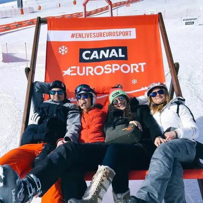 Chilienne en bois personnalisée XL 172,5 x 126 x 186 cm - Dab | pandacolach