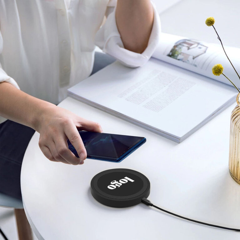 Chargeur sans fil publicitaire – Induction 10W personnalisable - Risai | pandacola