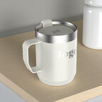 Mug personnalisable isotherme en acier recyclé 236 ml STANLEY® - Classic Legendary Camp Mug | pandacola - thumb - 3