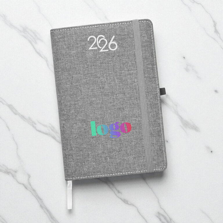 Agenda personnalisable hebdomadaire A5 en rPET rigide 64 feuilles - Doyen | pandacola