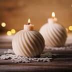 Bougie naturelle personnalisable 100% Française boule de Noël - Calora | pandacolach - thumb - 1
