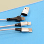 Express 72h - Câble de charge personnalisable 4 en 1 20W – en matériaux recyclés  - Renkei | pandacolach - thumb - 3