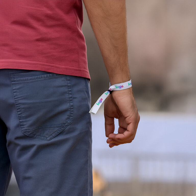 Bracelet personnalisable en satin - Blossa | pandacola