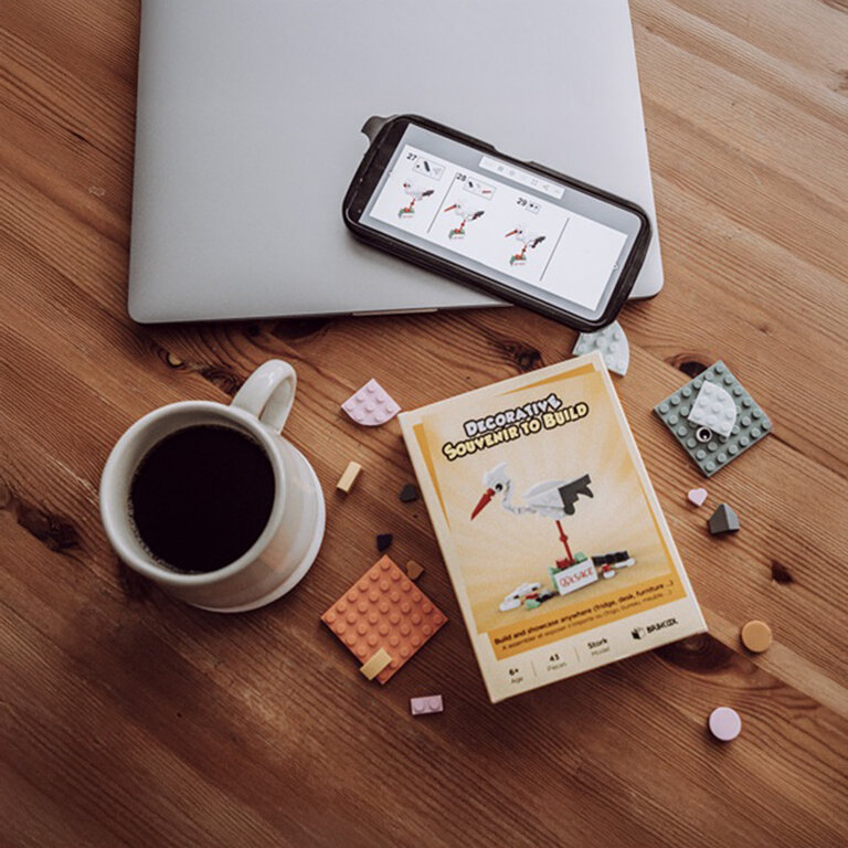 Cigogne Alsacienne à construire 43 pièces avec socle et aimant - Storky | pandacolach - 3