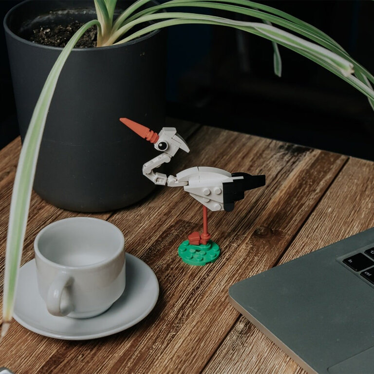 Cigogne Alsacienne à construire 43 pièces avec socle et aimant - Storky | pandacolach - 6