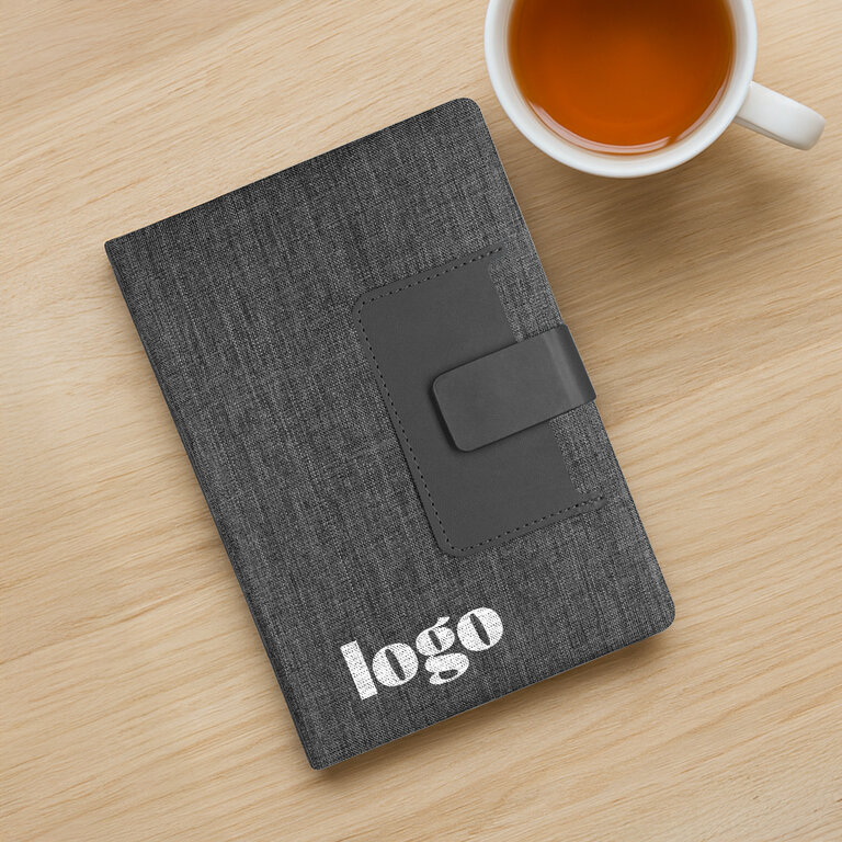 Carnet personnalisable à couverture rigide RPET et PU – Alvren | pandacolach