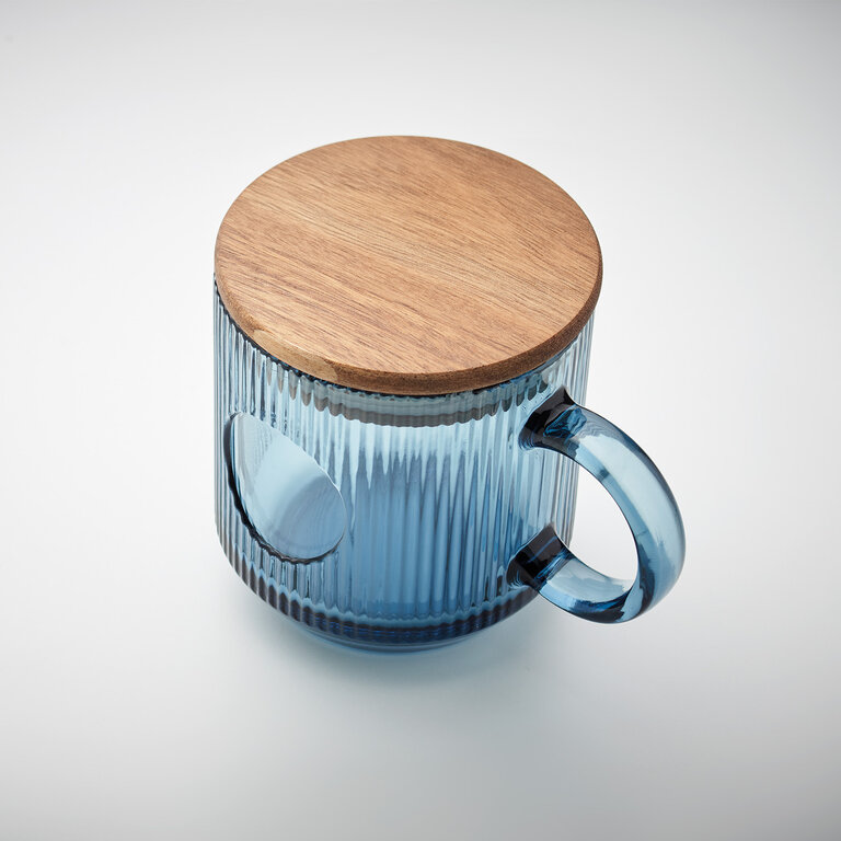 Mug personnalisable en verre strié 300 ml avec couvercle en acacia – Strioko | pandacolach - 3