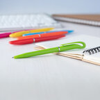 Stylo à bille personnalisé twist en plastique - Win | pandacolach - thumb - 2