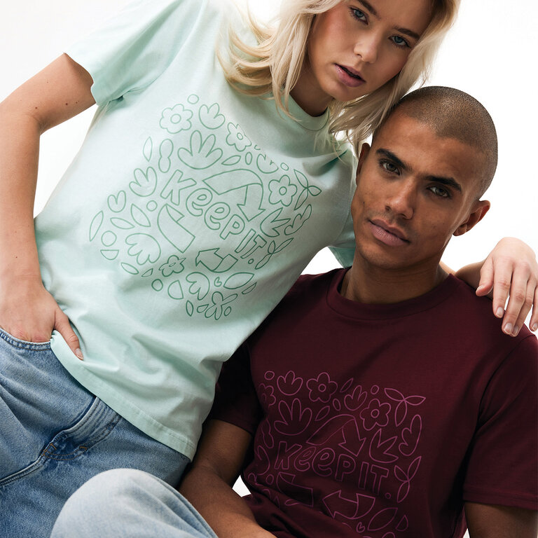 T-shirt personnalisable mixte en coton recyclé 180 gr/m² - Brett | pandacolach - 3