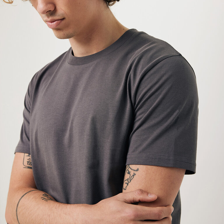 T-shirt personnalisable mixte en coton recyclé 180 gr/m² - Brett | pandacolach - 6