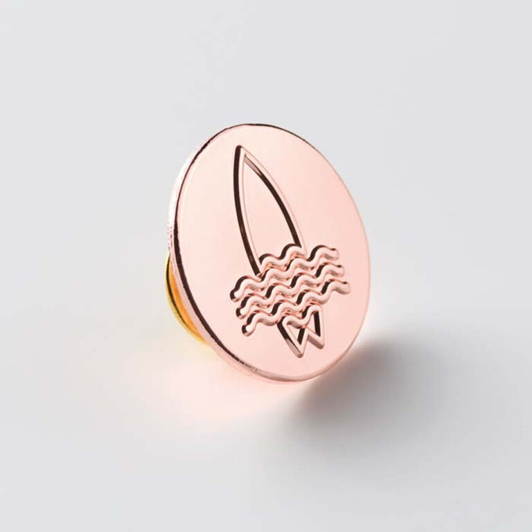 Pin's personnalisé sur mesure en émail - Crea Pin | pandacolach - 3