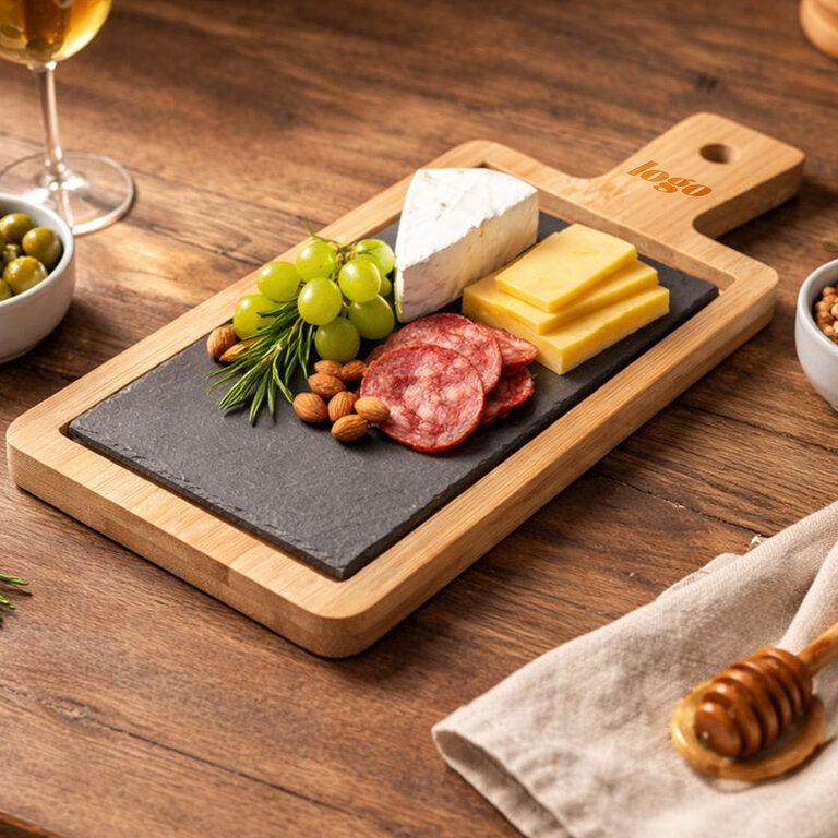 Planche à découper personnalisable en bambou avec ardoise - Bouar | pandacolach - 1