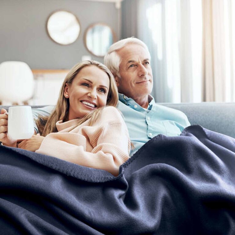 Plaid polaire personnalisé avec housse 200 gr/m² - Raichof rpet | pandacolach - 4