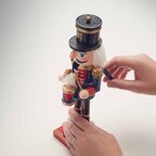 Casse-noisette personnalisé - Alexos | pandacolach - thumb - 2