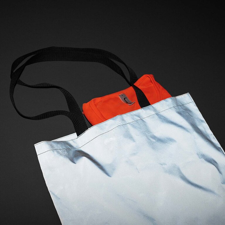 Tote bag reflechissant personnalisé - Frenk | pandacolach - 2