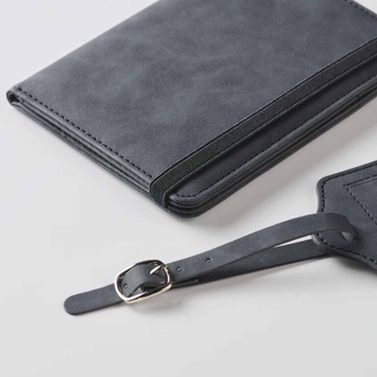 Etiquette et protege passeport personnalisé - Tageta | pandacolach - 4