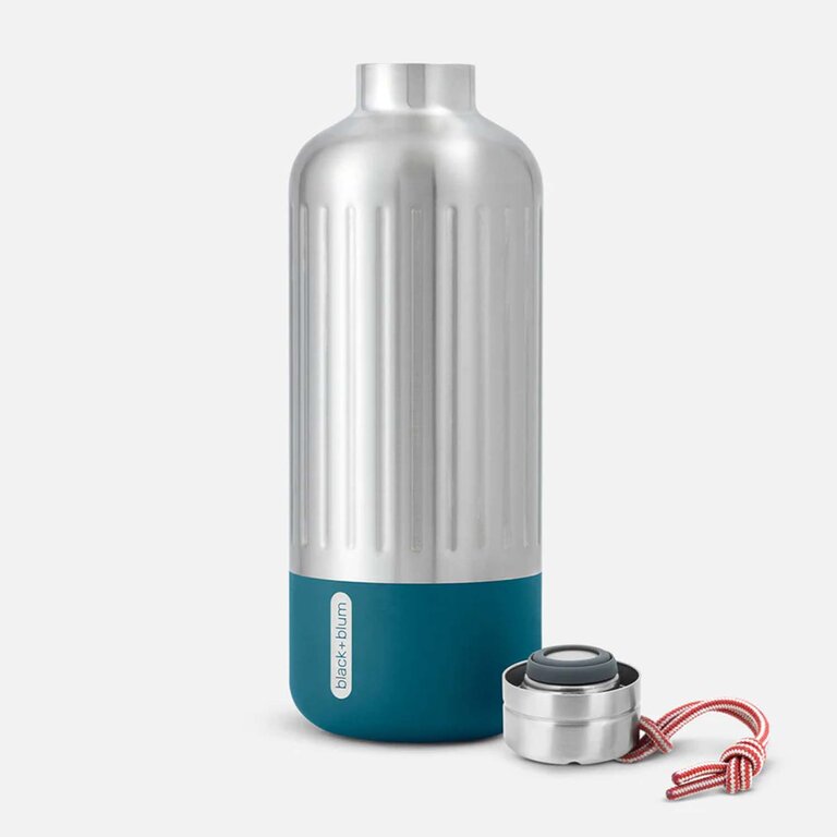 Bouteille isotherme personnalisée en acier avec isolation sous vide 850 ml Black+Blum - Malou | pandacola - 1