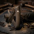 Couteau suisse 12 fonctions Allblack | Swiza® - SH05 TR AB | pandacola - thumb