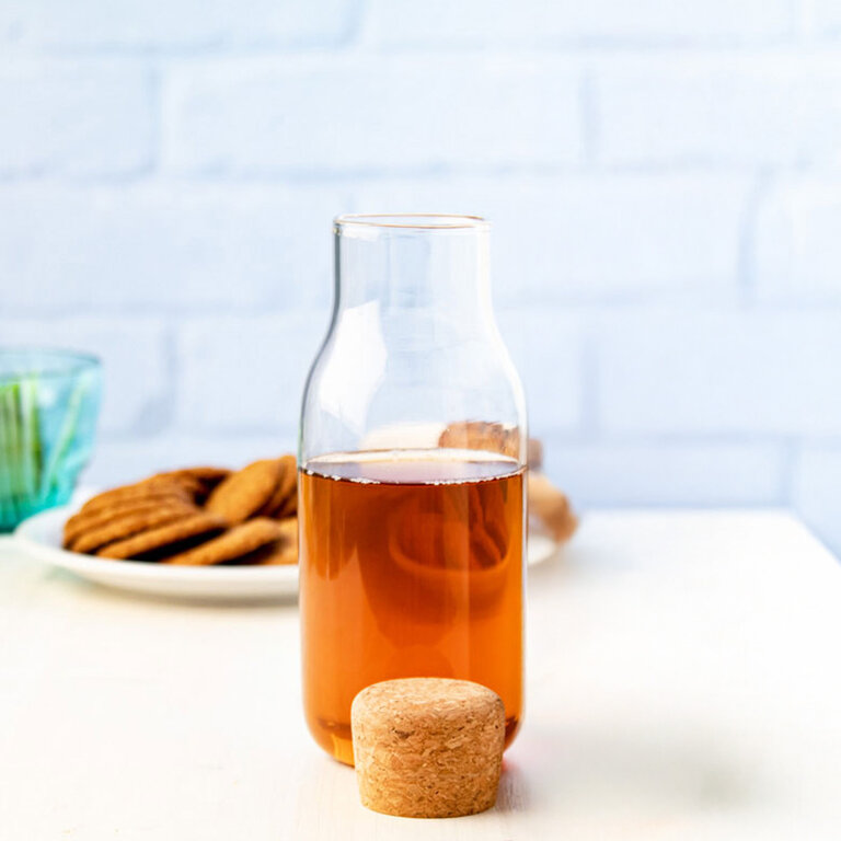 Carafe en verre personnalisée avec bouchon liège 600 ml - Juca | pandacola - 3