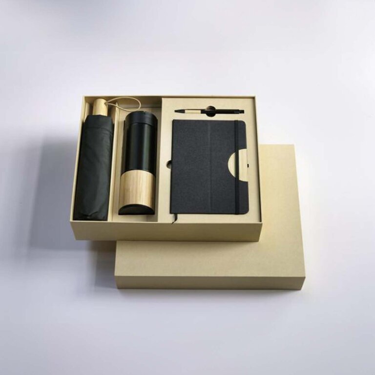 Coffret cadeau personnalisé - Carmen | pandacola - 2